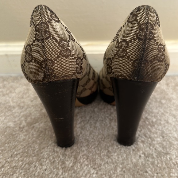 Gucci Shoes - Picture 3 of 8